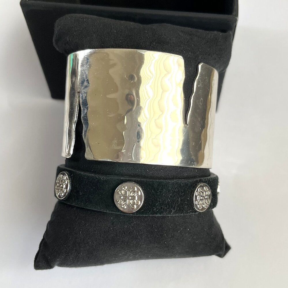 GIFT BOX INCLUDED Rustic Cuff Silver 1.5" Hammered Slv & Calfhair Logo Wrap Set